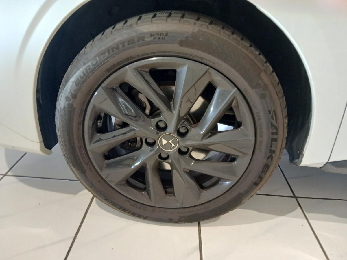 DS Automobiles DS4 DS 4 1.2 PureTech Fin. ab 2,99% Navi,SHZ,2xKlima