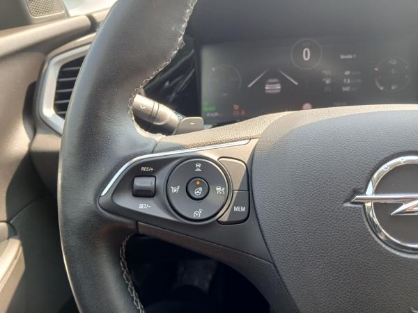 Opel Grandland 1.6T LED+Navi+Sitzheizung+2xKlima