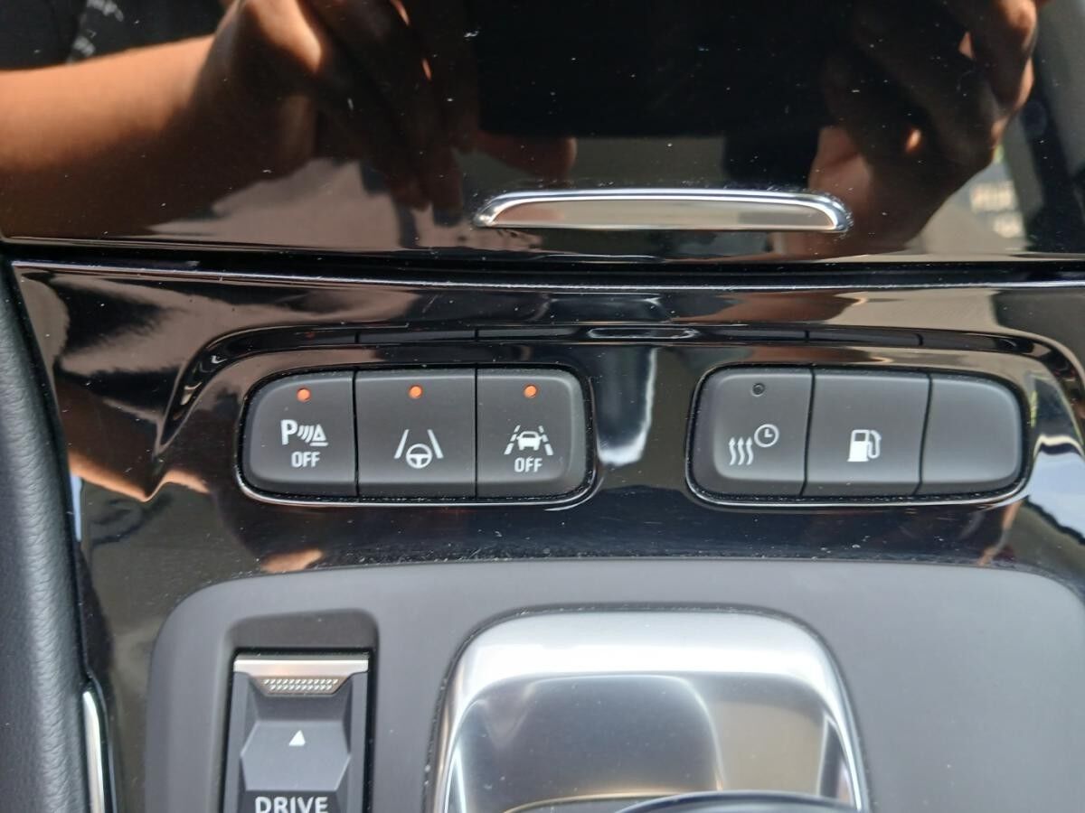 Opel Grandland 1.6T Navi,Sitzheizung,Rückfahrkamera