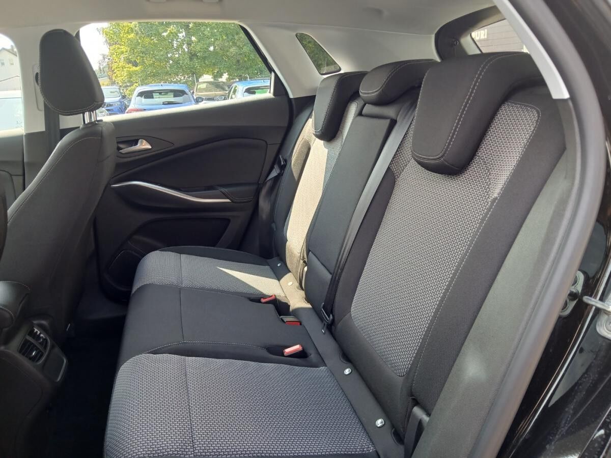 Opel Grandland 1.6T Navi,Sitzheizung,Rückfahrkamera