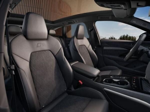 Audi A6 Avant e-hybrid qu. OLED*WR*Pano*AHK*B&O*21**