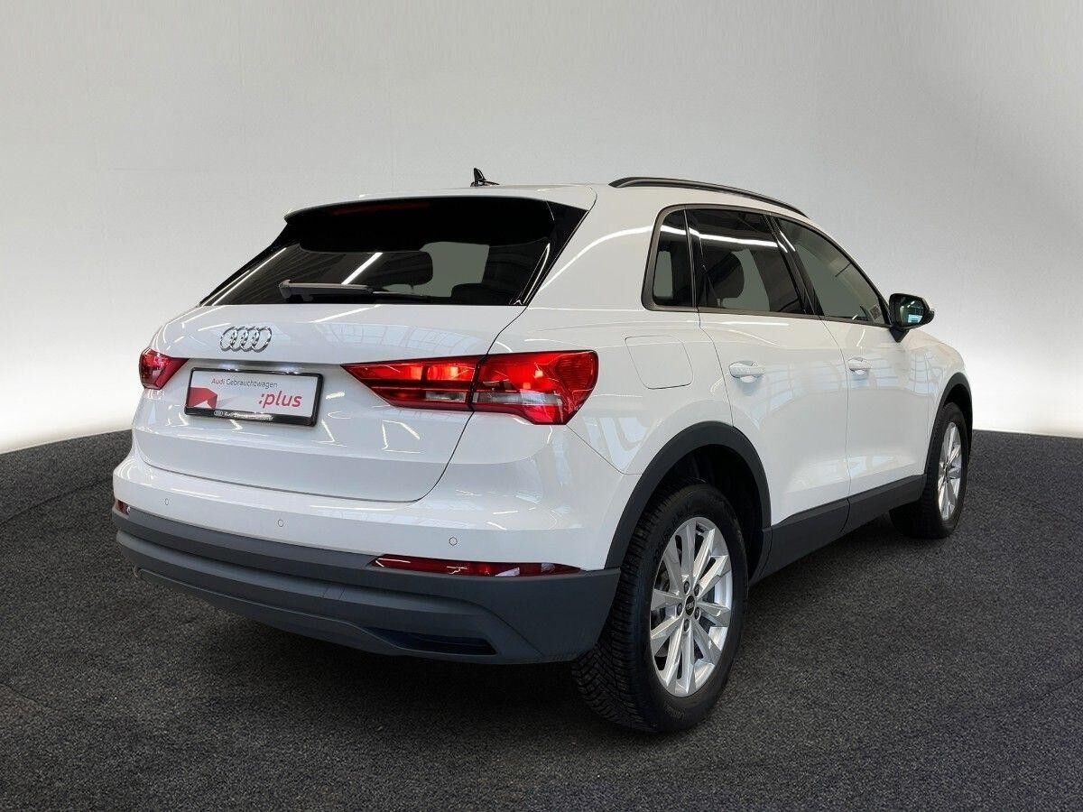 Audi Q3 45 TFSIe DAB Smartphone Interface PDC