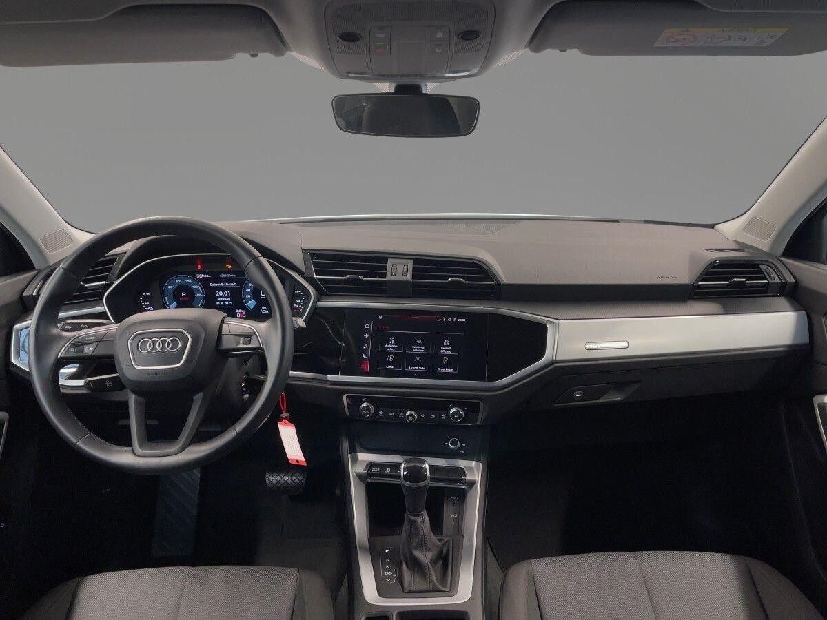 Audi Q3 45 TFSIe DAB Smartphone Interface PDC