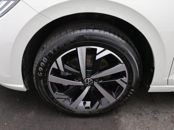 Volkswagen Polo Move 1.0TSI DSG/ Navi, IQDrive, Matrix, AHK