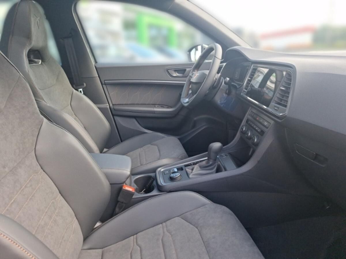 Cupra Ateca VZ 2.0TSI 221kW (300 PS) *DSG*4Drive*AHK*PANO*360°*Travel-Ass.*Privatkunden*