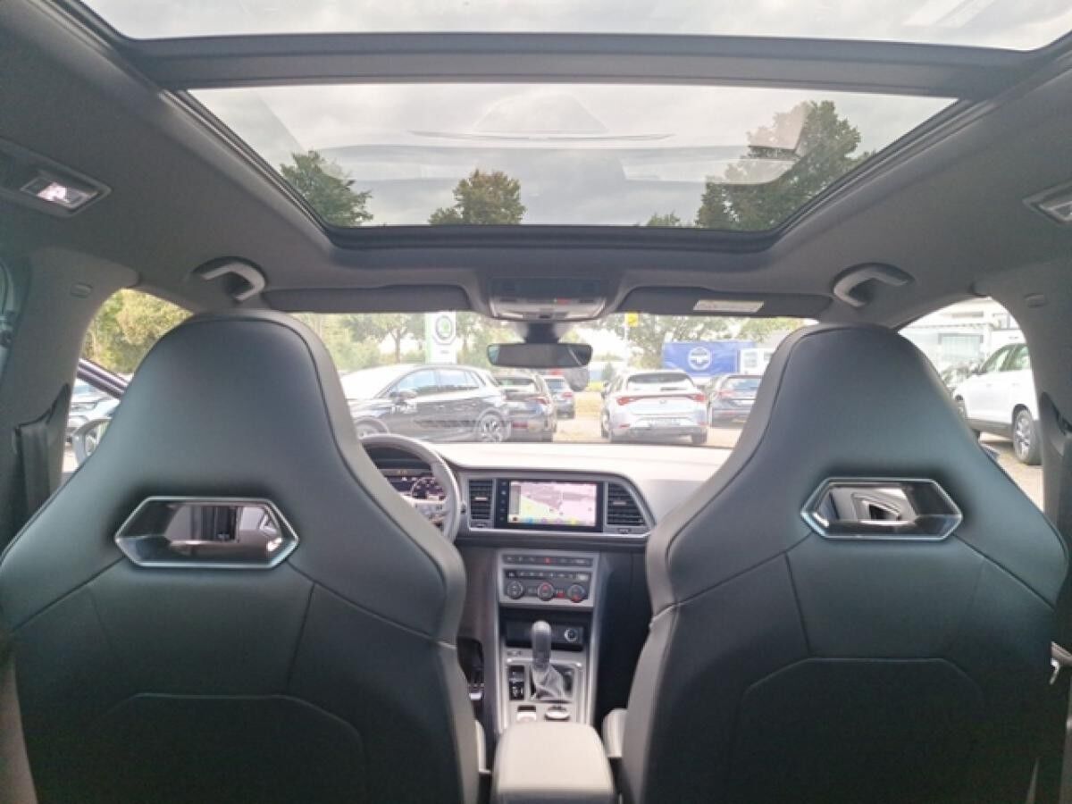 Cupra Ateca VZ 2.0TSI 221kW (300 PS) *DSG*4Drive*AHK*PANO*360°*Travel-Ass.*Privatkunden*