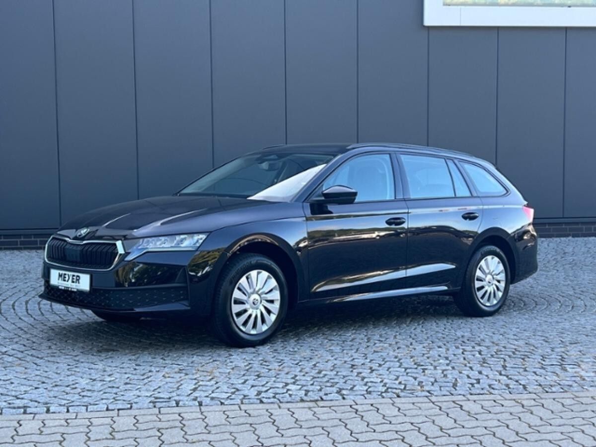 Skoda Octavia Combi Essence 2.0 TDI *AHK, LED, SmartLink*