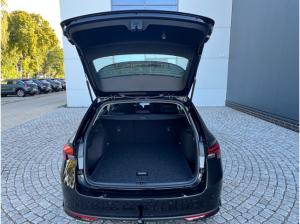 Skoda Octavia Combi Essence 2.0 TDI *AHK, LED, SmartLink*