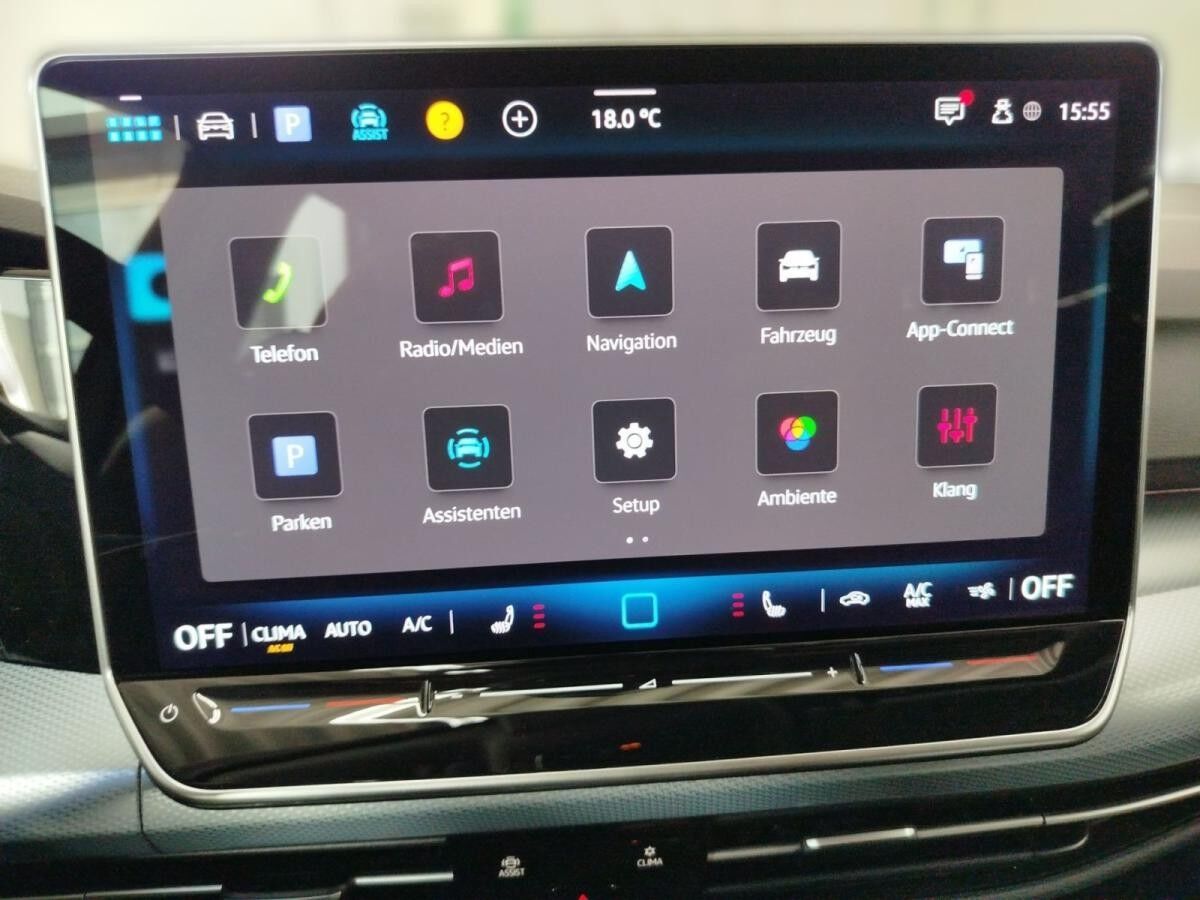 Volkswagen Golf VIII 2.0 TDI Goal Navi LED Heckleuchten Sitzheizung DAB+