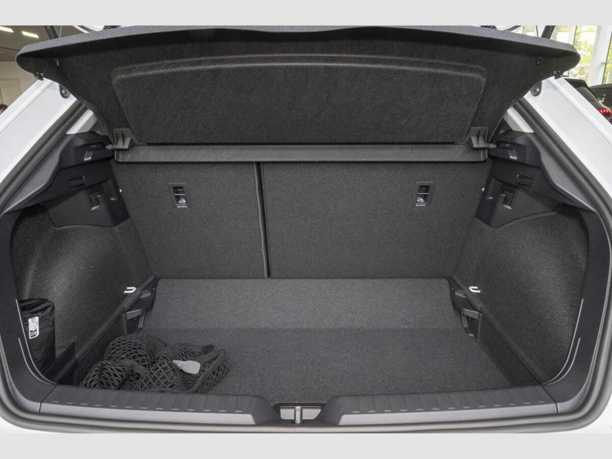 Audi A1 Sportback advanced 25 TFSI PS UPE 32.310,- incl. Überfüh