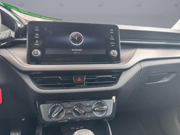 Skoda Fabia Essence 1.0 MPI DAB SHZ PDC KLIMA
