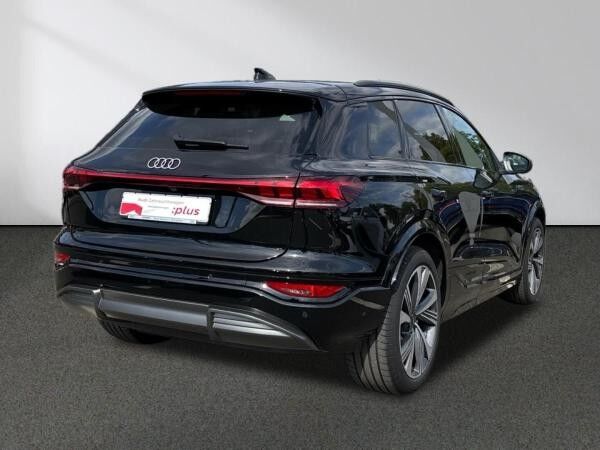 Audi Q6 e-tron quattro Matrix B&O S line Digi-Cockpit