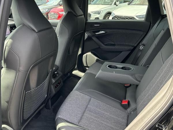 Audi Q6 e-tron quattro Matrix B&O S line Digi-Cockpit