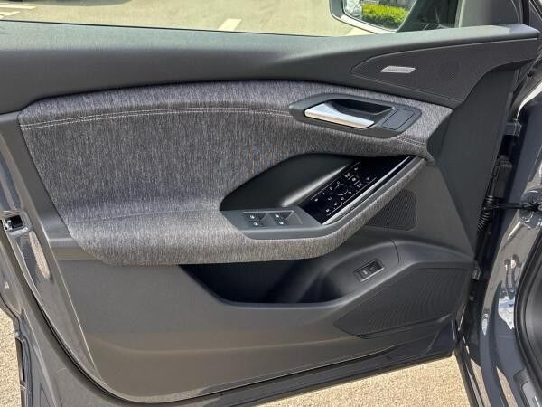 Audi Q6 e-tron performance Matrix Pano B&O AHK
