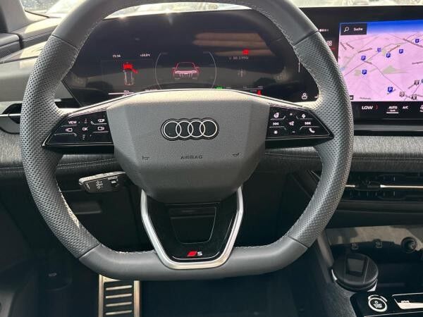 Audi Q6 e-tron quattro Matrix B&O S line Digi-Cockpit