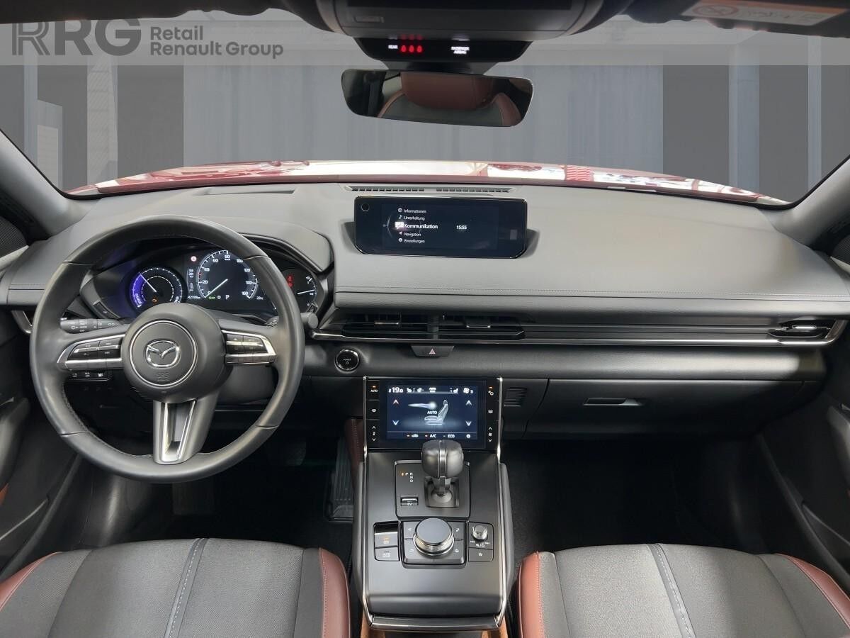 Mazda MX-30 MAKOTO R-EV e-SKYACTIV CCS-Ladeanschluss Mazda MX-30 MAKOTO R-EV e-SKYACTIV CCS-Ladeanschluss