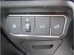 GWM WEY 03 Wey 03 Luxury 4WD 2.0 PHEV PANORAMA SITZKOMFORT-PAKET WINTERPAKET