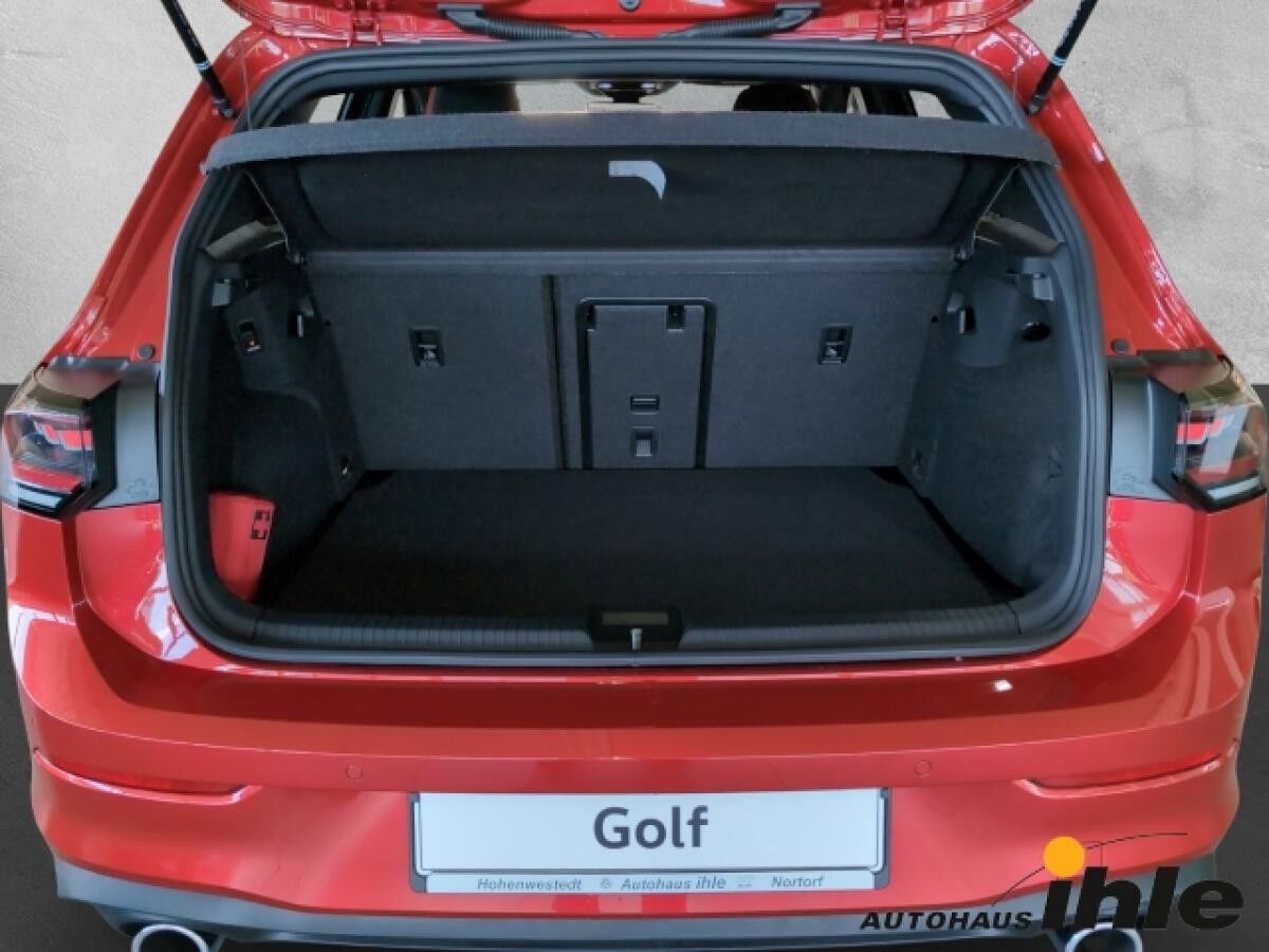 Volkswagen Golf GTI VIII 2,0 TSI DSG Black Style MATRIX+IDA