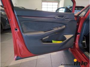 Volkswagen Golf GTI VIII 2,0 TSI DSG Black Style MATRIX+IDA
