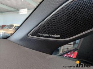 Volkswagen Golf GTI VIII 2,0 TSI DSG Black Style MATRIX+IDA