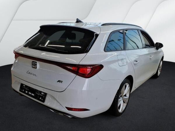 Seat Leon Sportstourer 1.5 eTSI DSG FR Navi Kamera
