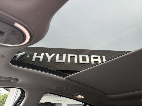 Hyundai IONIQ 9 UNIQ 6-Sitzer Schiebedach Relax-Paket