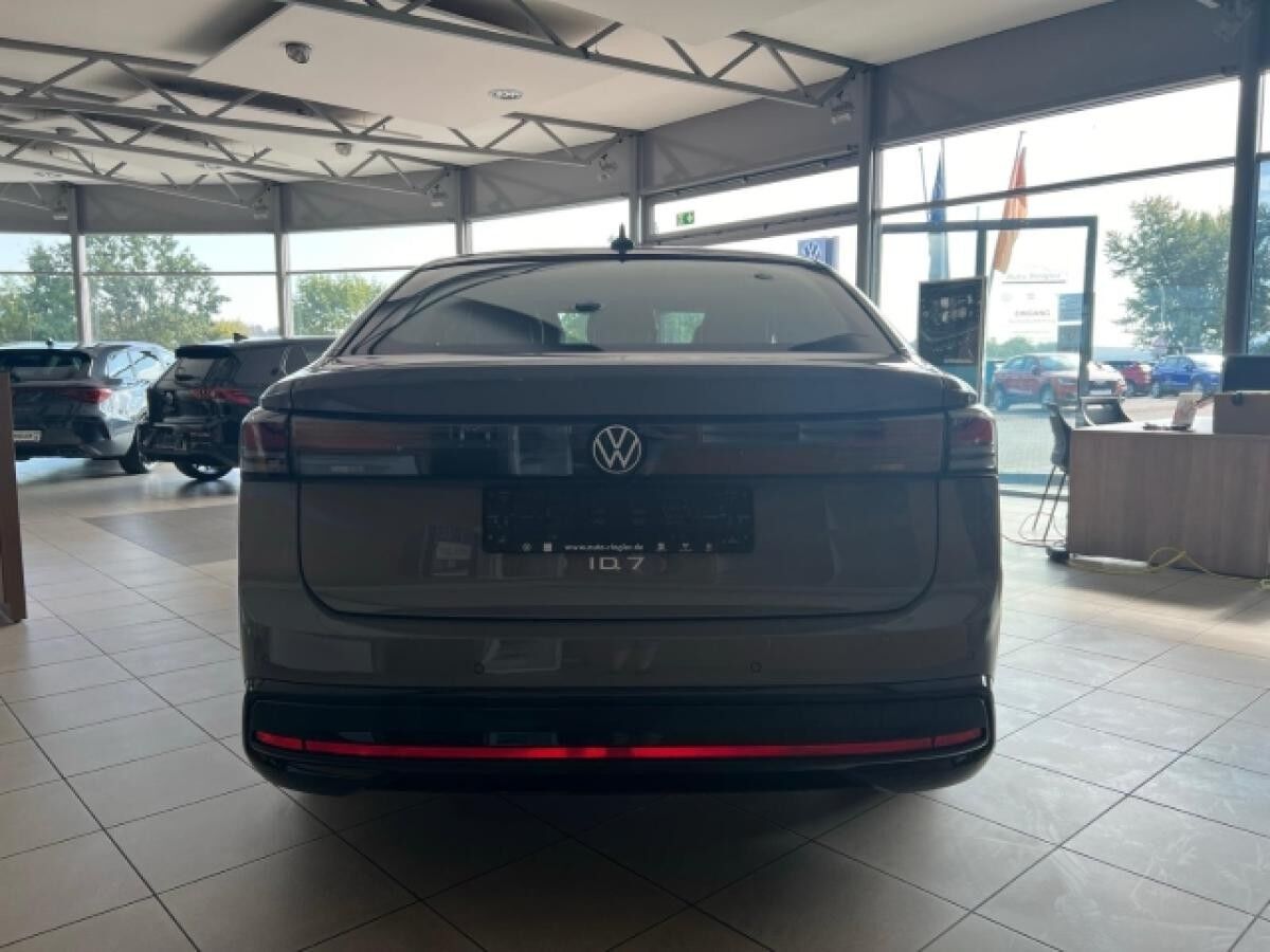 Volkswagen ID.7 Pro 77 kWh HUD Navi Memory Sitze Massagesitze