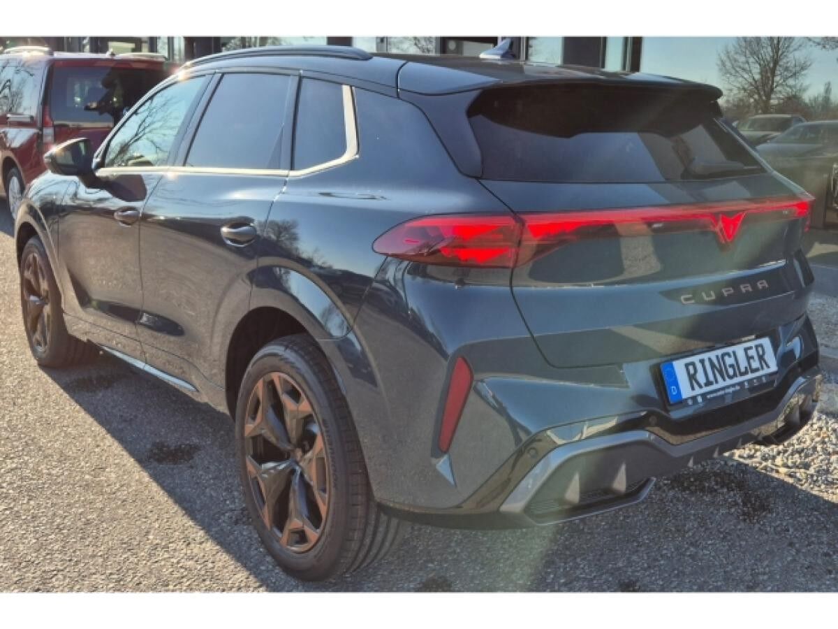 Cupra Terramar e-Hybrid EU6e CUPRA VZ 1.5 e-HYBRID 200 kW (272 PS) 6-Gang-DSG
