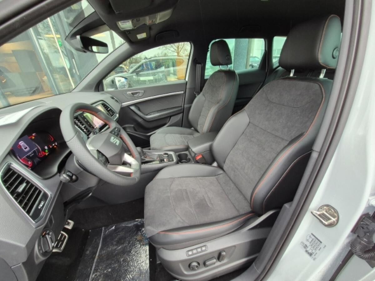 Seat Ateca FR 2.0TDI DSG NAVI,DIG.COCKP,MEMORY,SOUNDSY.
