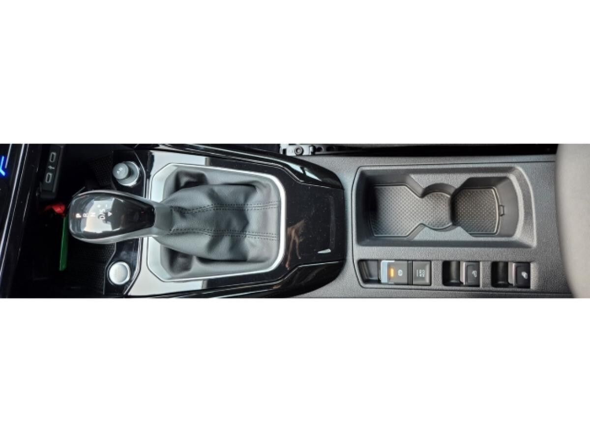 Volkswagen T-Roc Cabriolet R-Line DSG AHK Leder Klimaautom Keyless Verkehrszeichenerk. Alarm