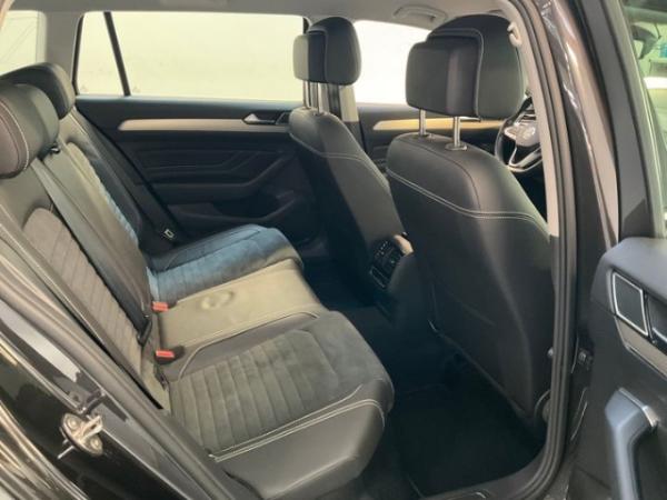 Volkswagen Passat 1.5 TSI Elegance+MATRIX+NAVI+ERGO+PARKLENK