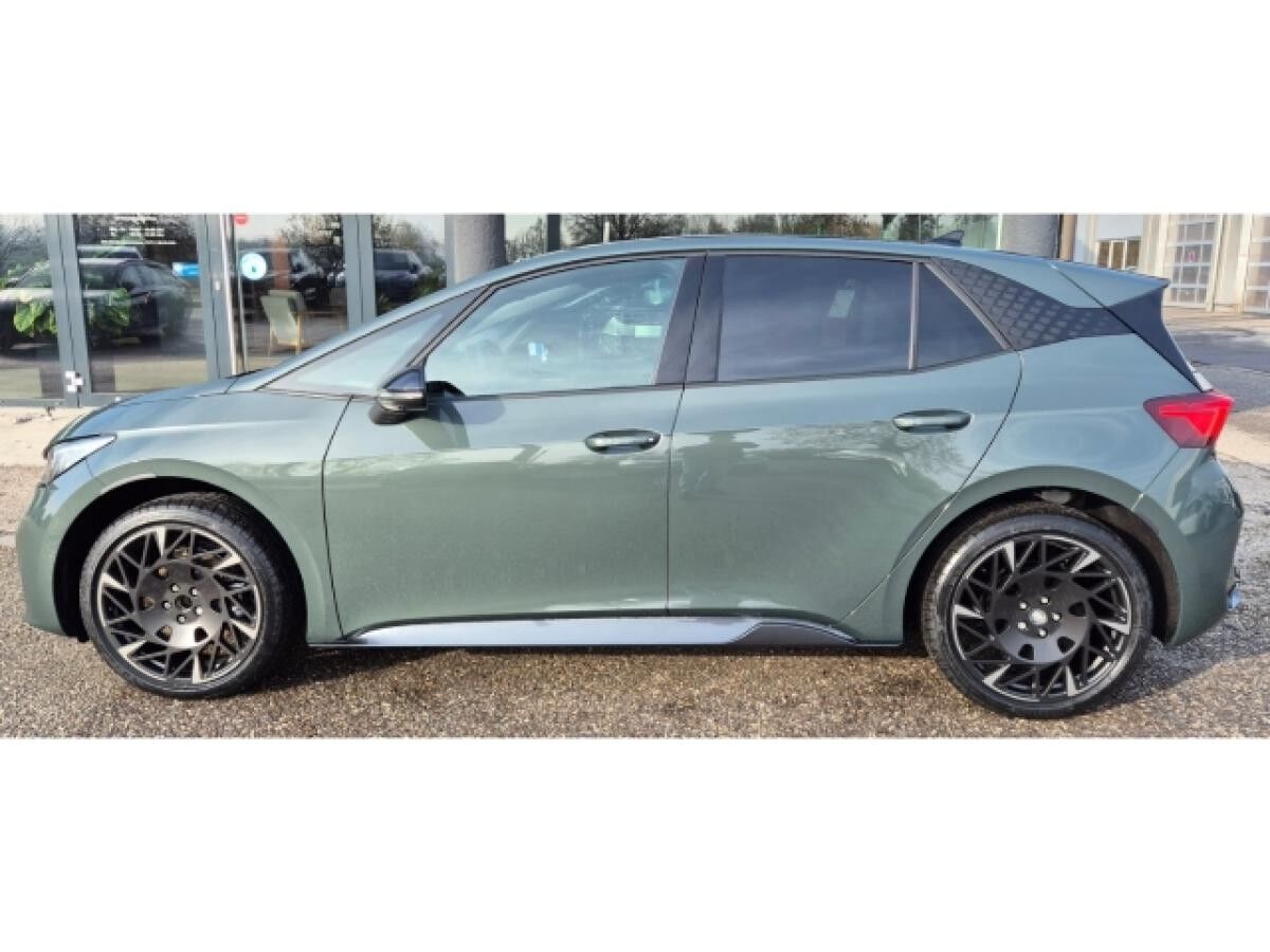 Cupra Born VZ 79 kWh AD Navi Digitales Cockpit Memory Sitze Soundsystem 360 Kamera LED ACC