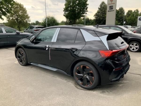 Cupra Born CUPRA Edition Dynamic 60 kWh AD StandHZG Navi Digitales Cockpit