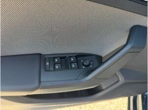 Seat Leon Road Edition DSG AHK Navi LED Sperrdiff. ACC Apple CarPlay Android Auto