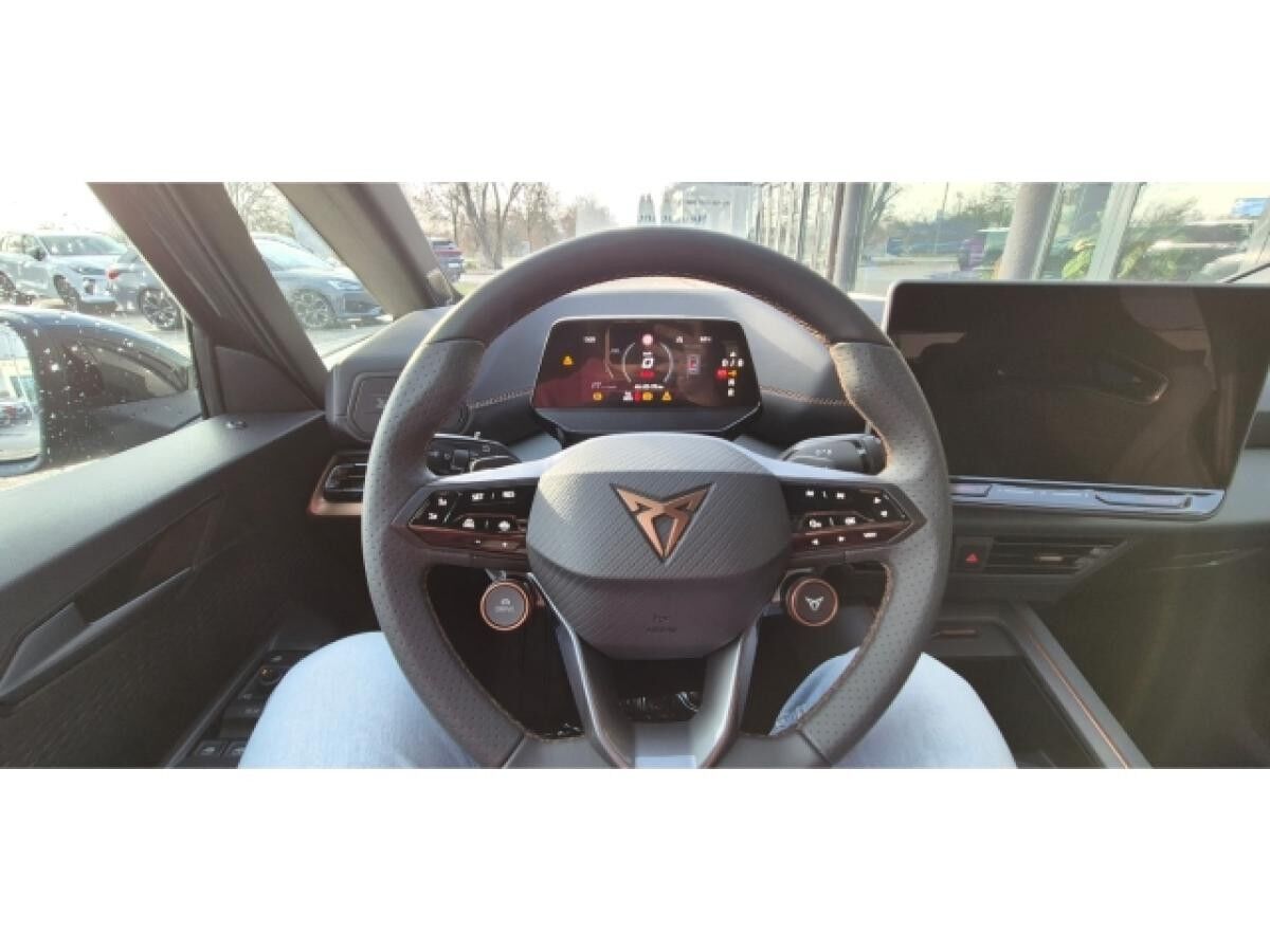 Cupra Born VZ 79 kWh AD Navi Digitales Cockpit Memory Sitze Soundsystem 360 Kamera LED ACC