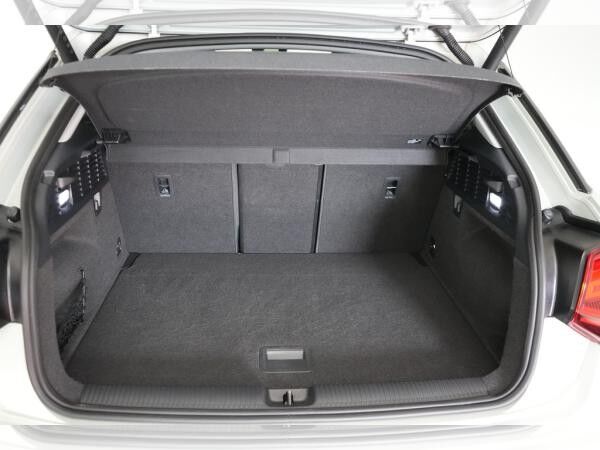Audi Q2 35 TDI advanced / SOFORT VERFÜGBAR !