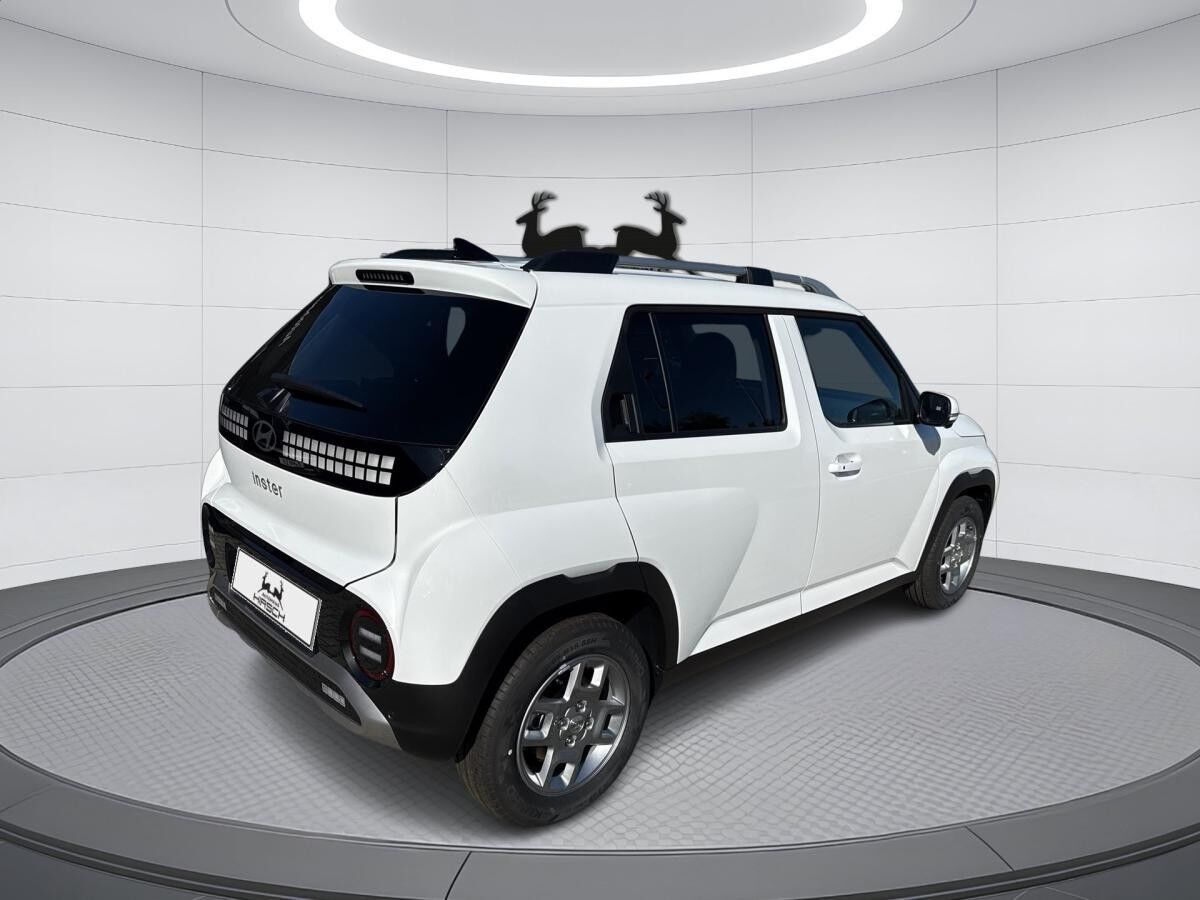 Hyundai INSTER Assistenzpaket + Wärmepumpe