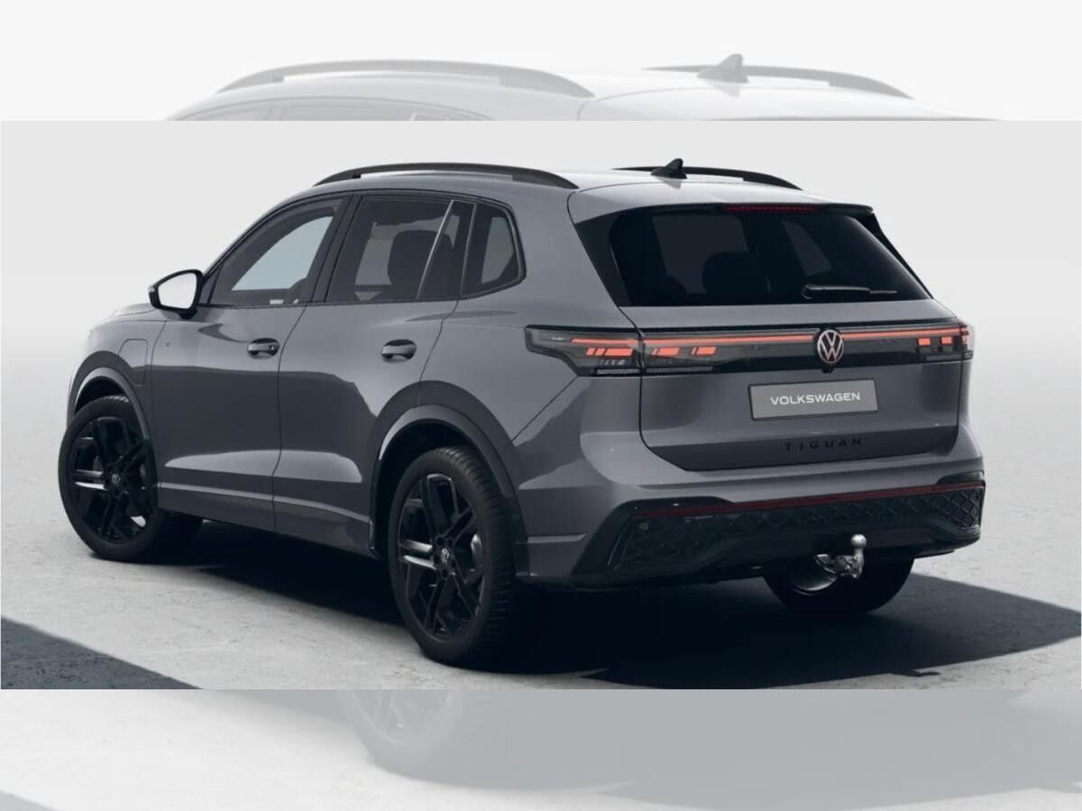 Volkswagen Tiguan R-Line eHybrid Black CarPlay Matrix Leder