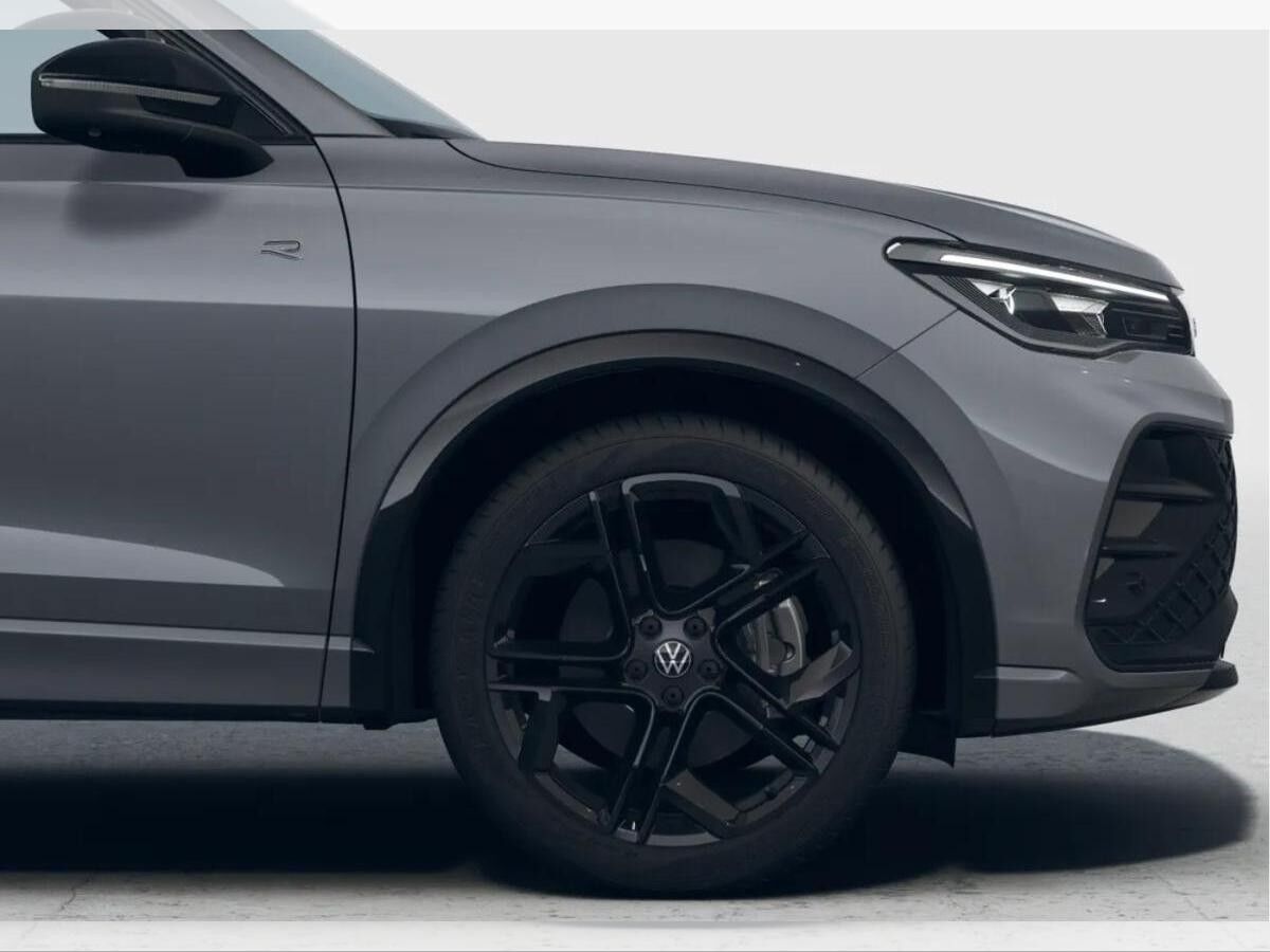 Volkswagen Tiguan R-Line eHybrid Black CarPlay Matrix Leder