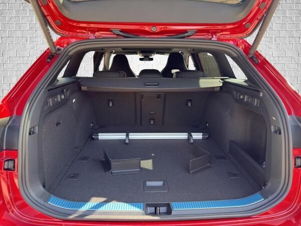Skoda Superb 2.0 TSI DSG Sportline/Navi/Stdhzg/Matrix/sofort Verfügbar