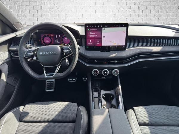 Skoda Superb 2.0 TSI DSG Sportline/Navi/Stdhzg/Matrix/sofort Verfügbar
