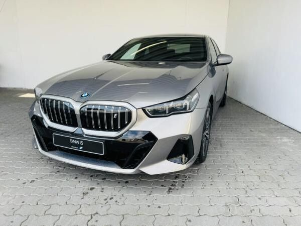 BMW i5 eDrive40 Limousine M-Sport über 23% bis 30.09 - 0,25% Versteuerung