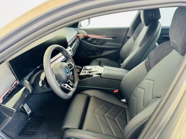 BMW i5 eDrive40 Limousine M-Sport über 23% bis 30.09 - 0,25% Versteuerung