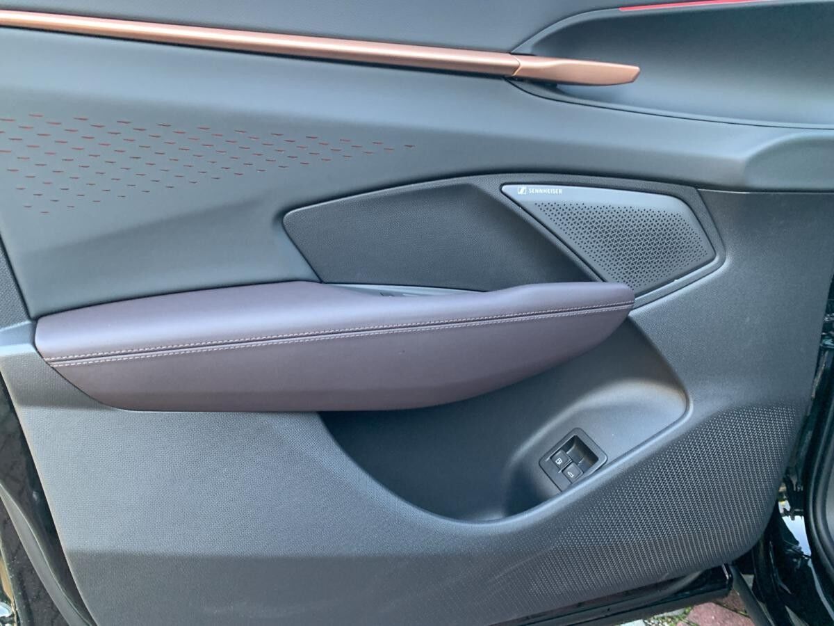 Cupra Terramar VZ 1.5 e-HYBRID 200 kW (272 PS) 6-Gang-DSG;SSV!!!Matrix;Sennheiser;Pano uvm.