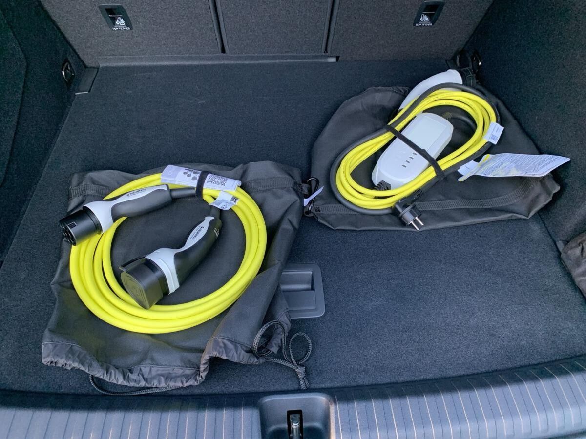 Cupra Terramar VZ 1.5 e-HYBRID 200 kW (272 PS) 6-Gang-DSG;SSV!!!Matrix;Sennheiser;Pano uvm.