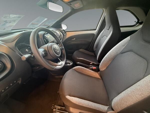 Toyota Aygo X Business Edition *AUTOMATIK*1,99%*SOFORT*