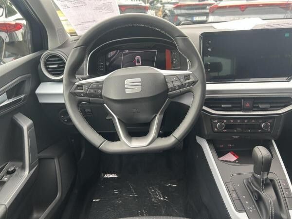 Seat Arona Road Edition 1.0 TSI /Ganzjahresreifen