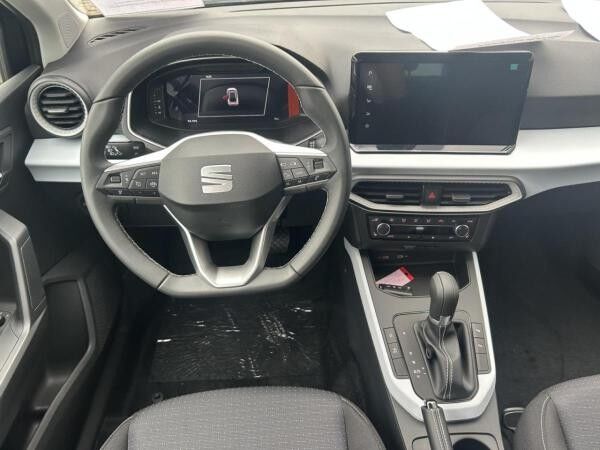 Seat Arona Road Edition 1.0 TSI /Ganzjahresreifen