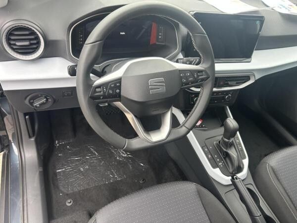 Seat Arona Road Edition 1.0 TSI /Ganzjahresreifen