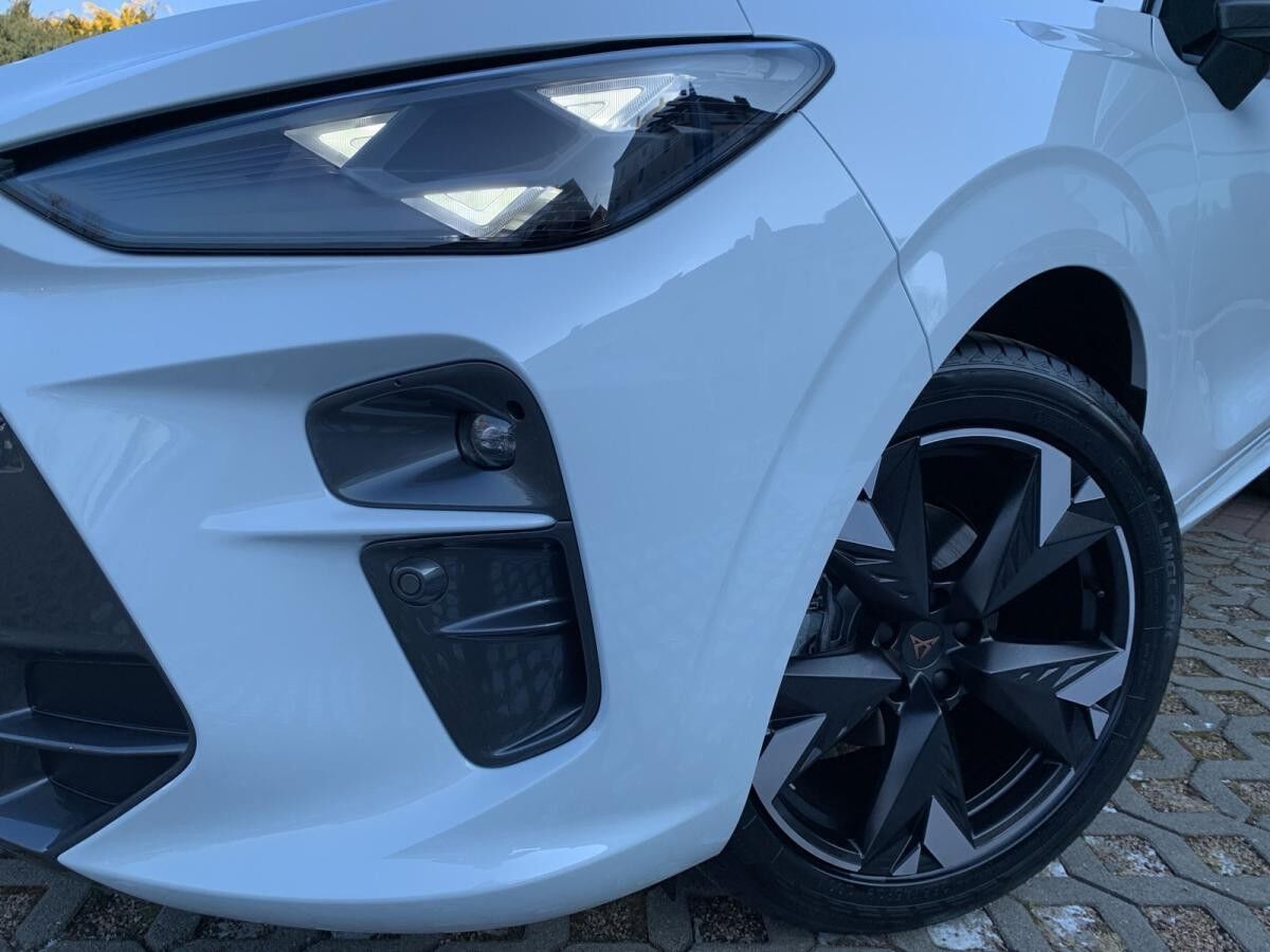 Cupra Terramar 1.5 eTSI 110 kW (150 PS) 7-Gang-DSG;SSV!!!Sennheiser;AHZV;Digital Drive uvm.